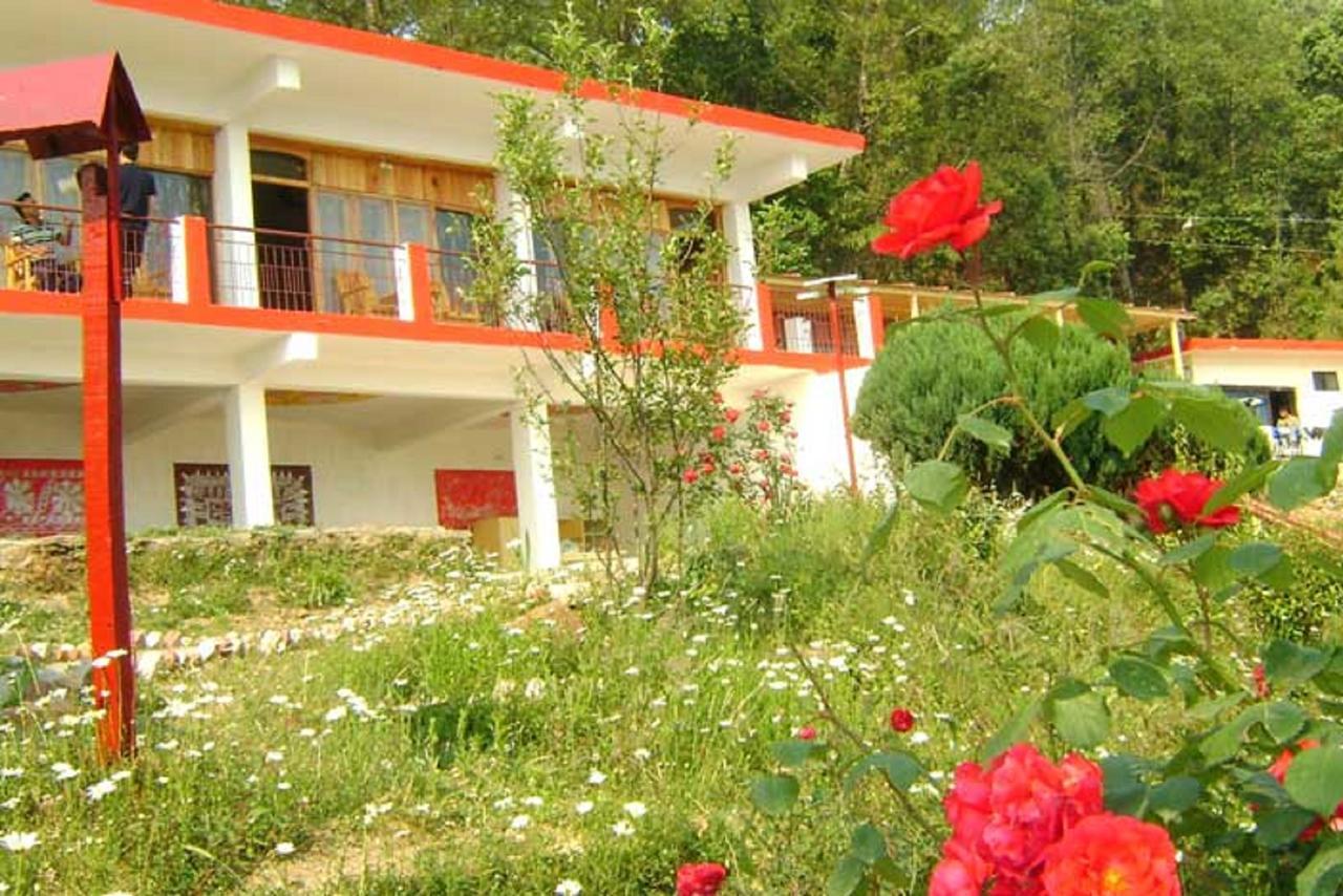 Adb Rooms Blossom Resort Kausani Exterior photo